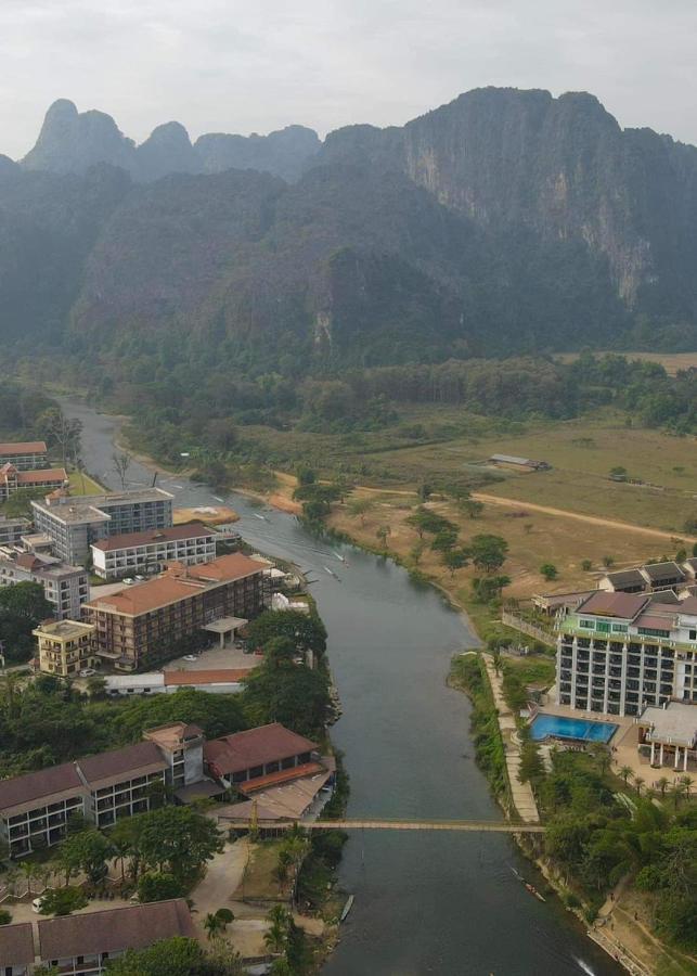 Downtown Vang Vieng Hotel Екстериор снимка