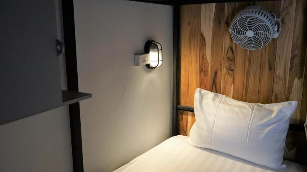 Downtown Vang Vieng Hotel Екстериор снимка
